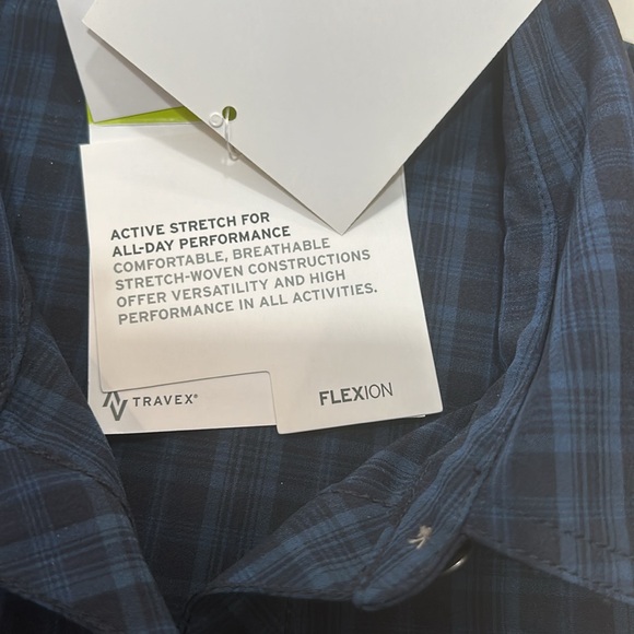 NWT Women’s Eddie Bauer shirt - Picture 6 of 7